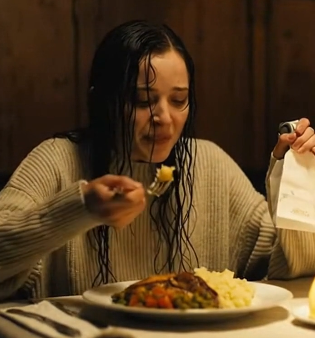 Manager Throwing Out Starving Mom Didn’t Know Who Was Watching!